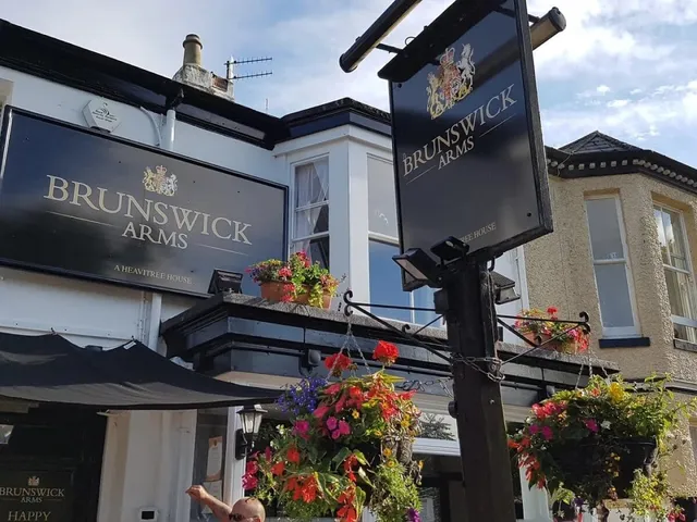 The Brunswick Arms: Heart of Dawlish Pub Life