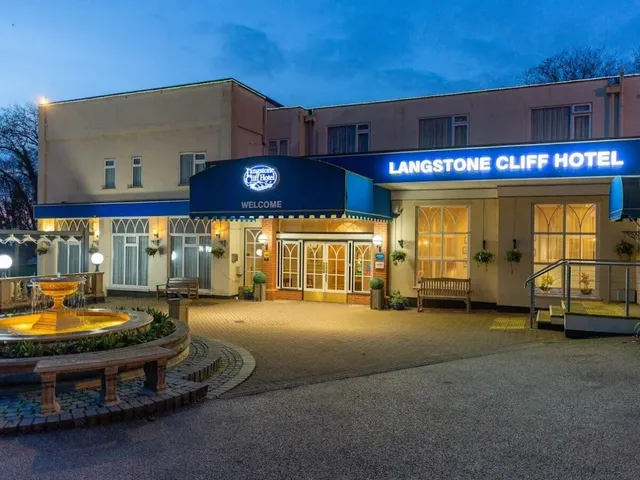 Langstone Cliff Hotel