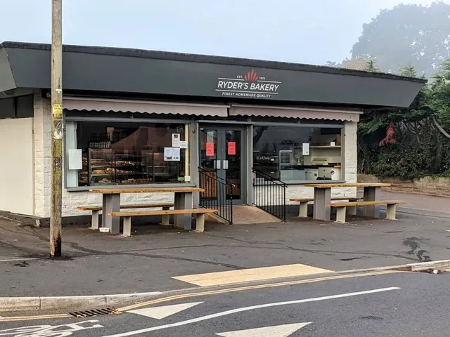 Ryder’s Homemade Bakery: Fresh from the Oven in Dawlish