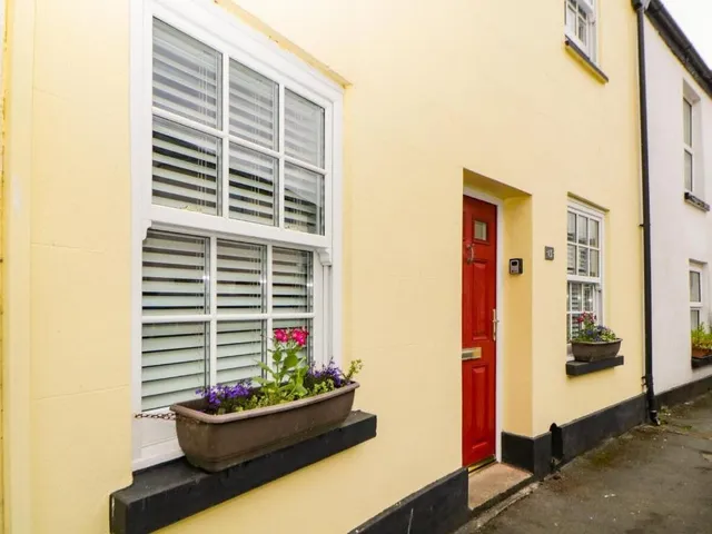 The Yellow House